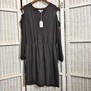 NWT Veronica M Cold Shoulder Dress Size S